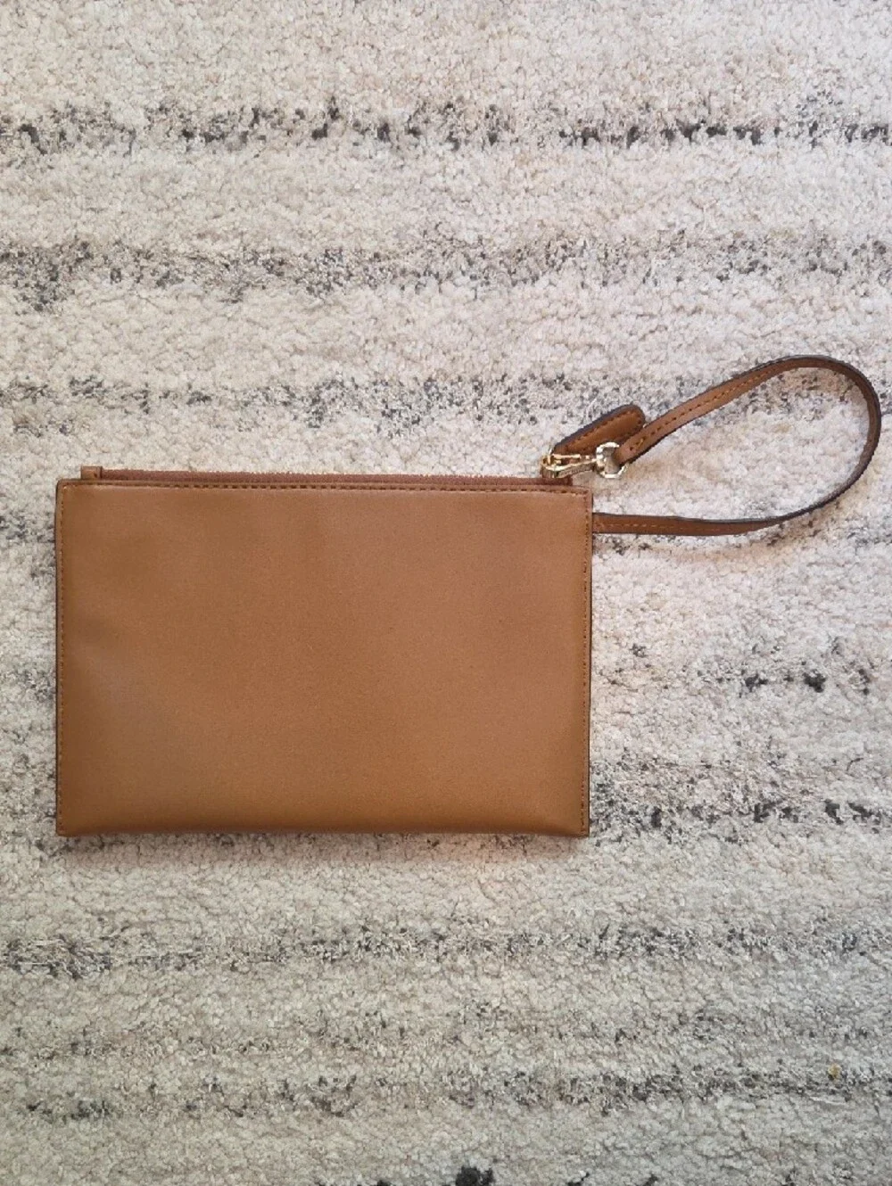 Michael Kors Soft Leather Wristlet Clutch  Pristine Condition